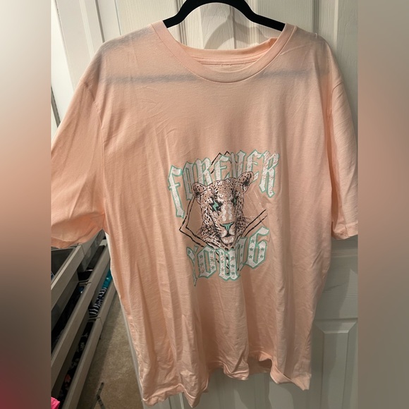 Alexander Jane- forever young Pink graphic tee - Picture 1 of 1